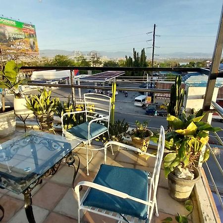 Primerose Residences - Near Mactan-Cebu International Airport ماكتان المظهر الخارجي الصورة